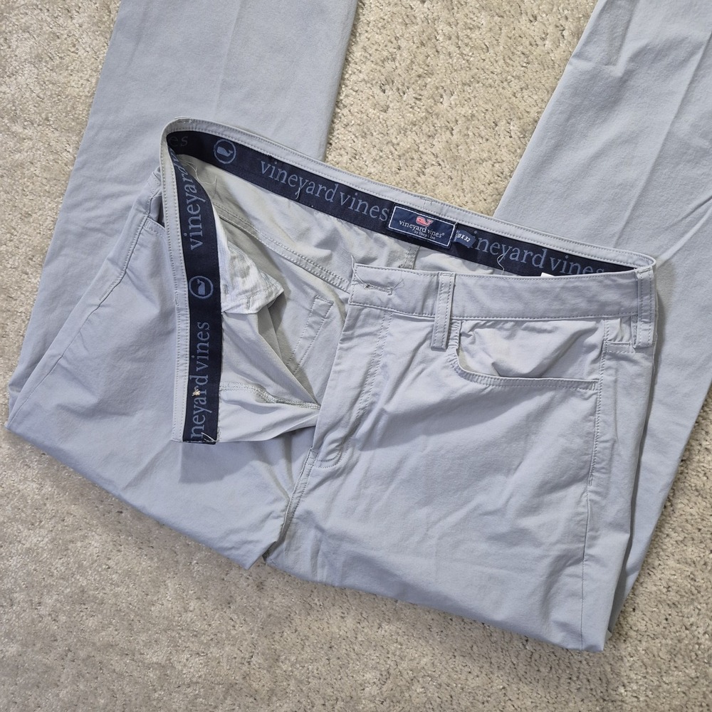 Vineyard Vines OTG Performance Pants Mens ACTUAL 34/32 Gray Stretch Chino Golf
